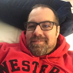 Meet your Posher, Thomas